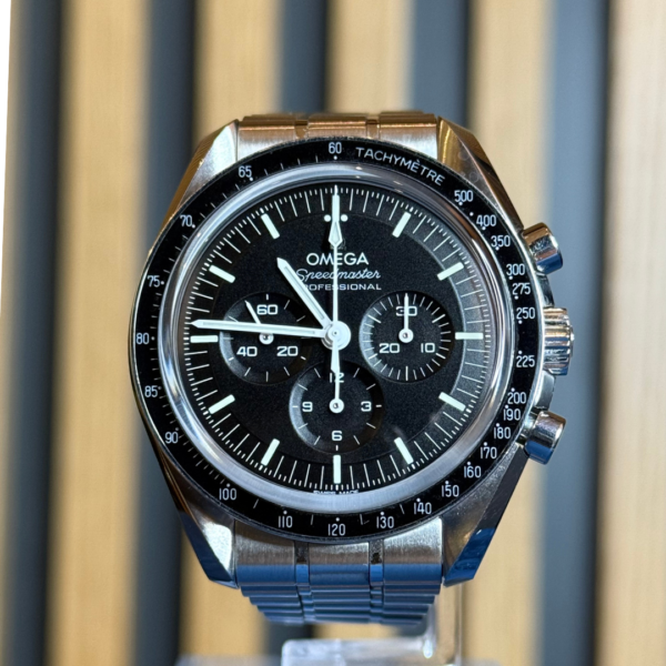 Omega Speedmaster Moonwatch